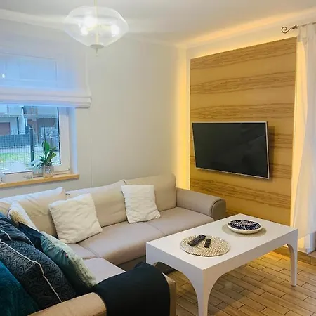 Apartment Malva Sun Dog Friendly With Garden Kolobrzeg