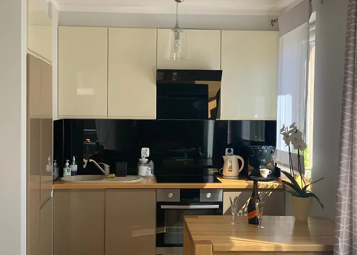 Apartment Malva Sun Dog Friendly With Garden Kolberg